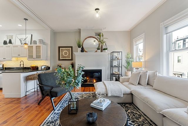 511 E 8th 2, Boston, MA 02127