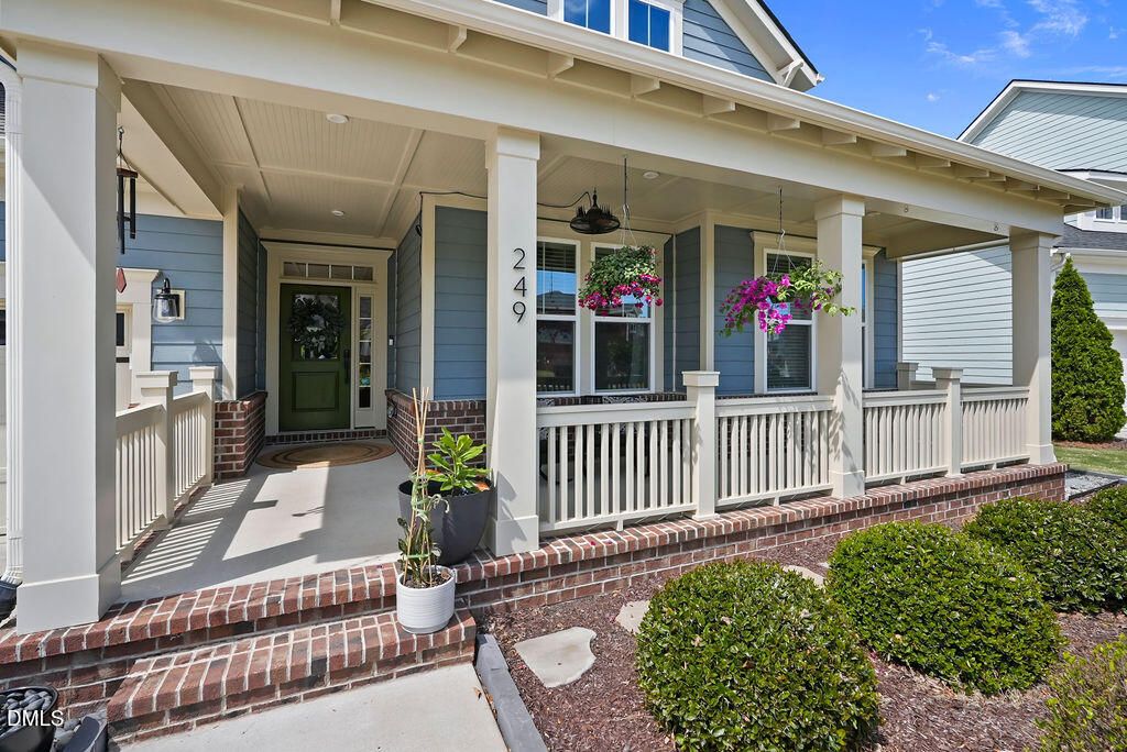 249 Scarlet Tanager Circle, Holly Springs, NC 27540