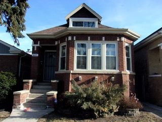 8605 S Laflin Street, Chicago, IL 60620