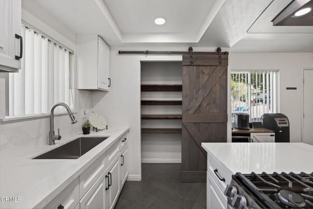 4992 Shenandoah Street, Ventura, CA 93003