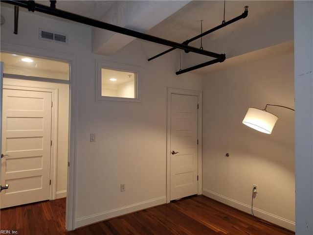 426 Granby St Apt 2B, Norfolk, VA 23510