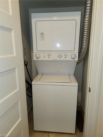 426 Granby St Apt 2B, Norfolk, VA 23510