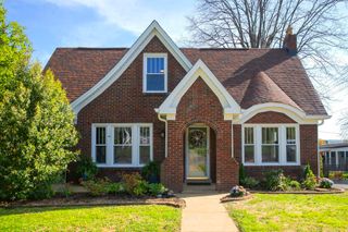 437 E College St, Pulaski, TN 38478