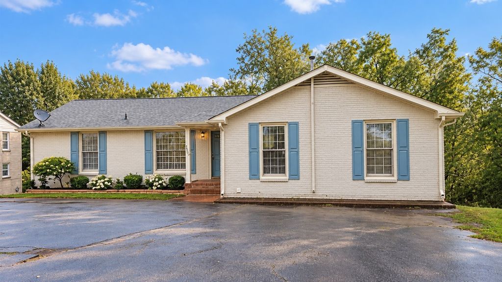 4754 Trenton Dr Unit B, Hermitage, TN 37076