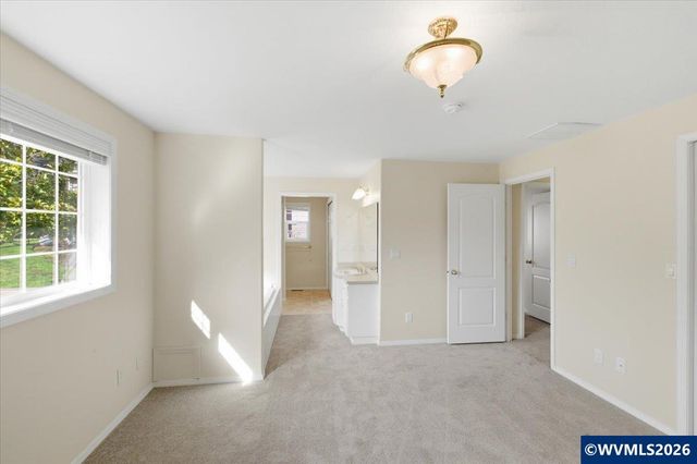 1787 Horseshoe Lake Cir NW, Albany, OR 97321