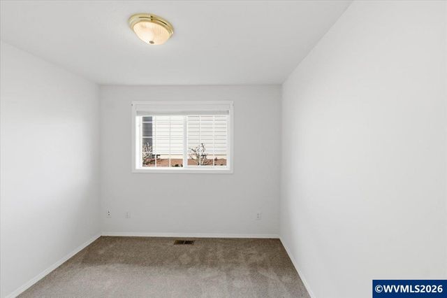 1787 Horseshoe Lake Cir NW, Albany, OR 97321