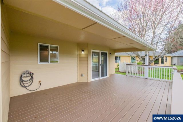 1787 Horseshoe Lake Cir NW, Albany, OR 97321