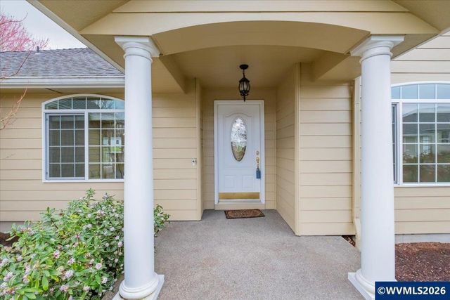 1787 Horseshoe Lake Cir NW, Albany, OR 97321