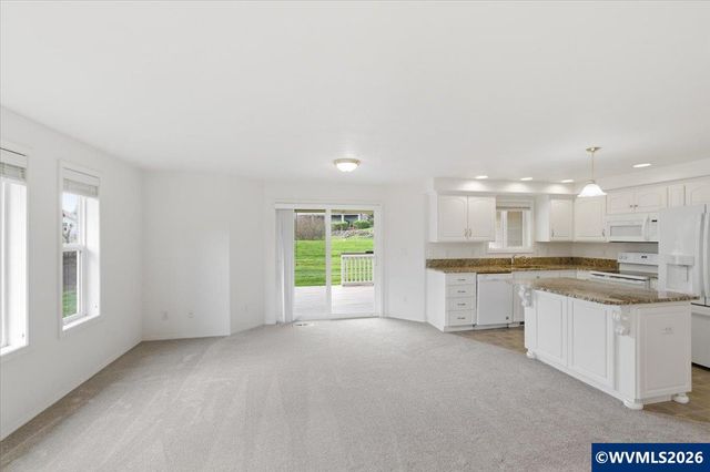 1787 Horseshoe Lake Cir NW, Albany, OR 97321