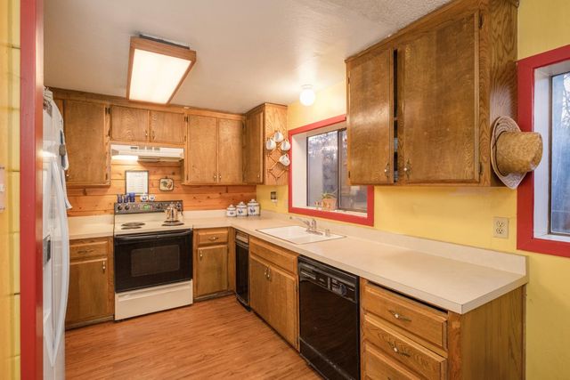 34065 Shaver Springs Road, Auberry, CA 93602