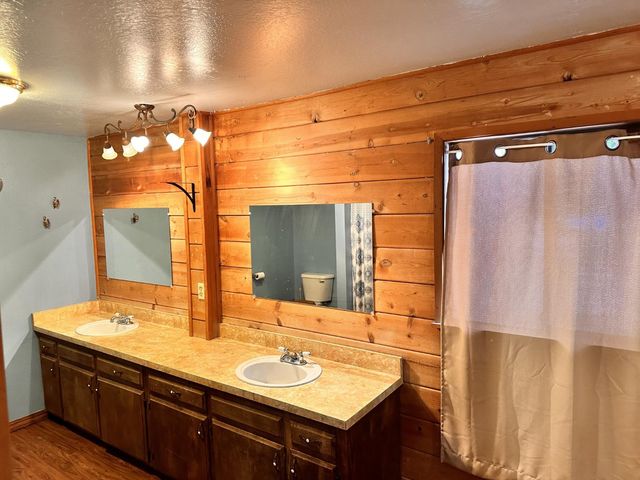 34065 Shaver Springs Road, Auberry, CA 93602