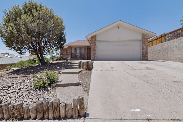 5104 La Subida Street NW, Albuquerque, NM 87105