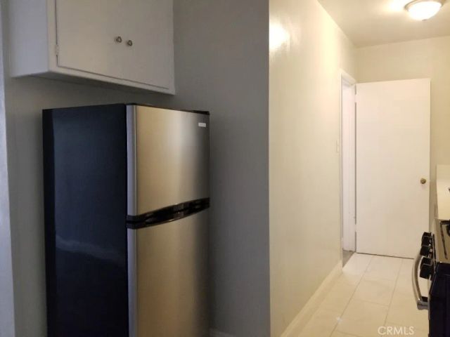 285 N Holliston 1, Pasadena, CA 91106