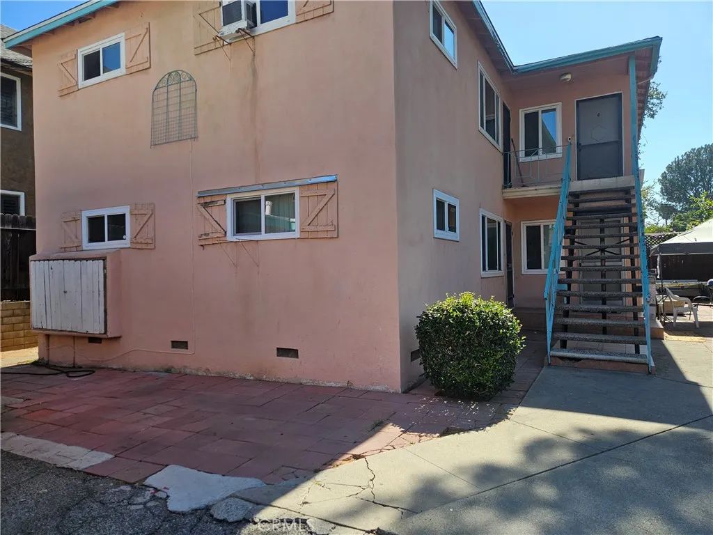 285 N Holliston 1, Pasadena, CA 91106