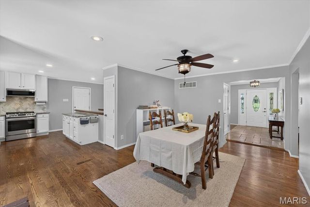 704 Clayworth Drive, Ballwin, MO 63011