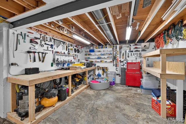 704 Clayworth Drive, Ballwin, MO 63011