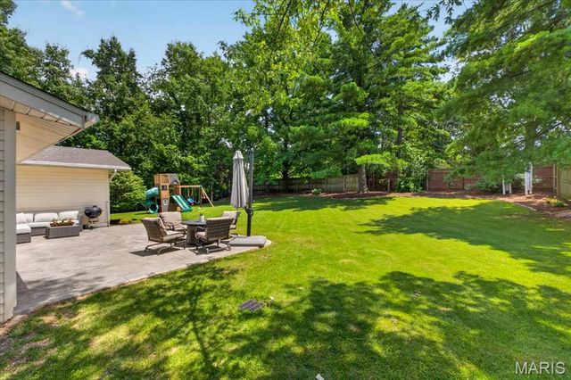 704 Clayworth Drive, Ballwin, MO 63011