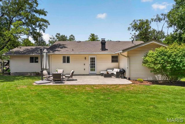 704 Clayworth Drive, Ballwin, MO 63011