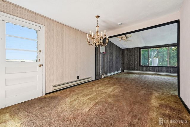 11 Georgetown Road, Parlin, NJ 08859