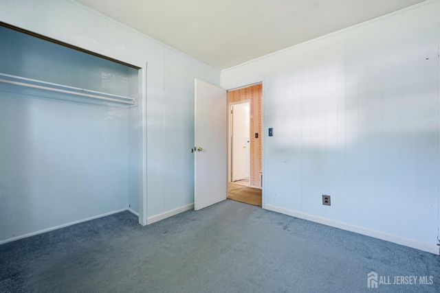 11 Georgetown Road, Parlin, NJ 08859