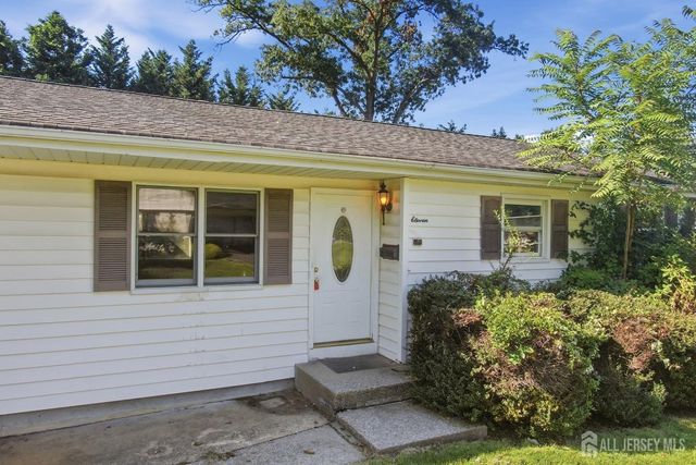 11 Georgetown Road, Parlin, NJ 08859