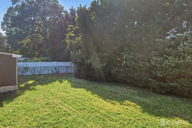 11 Georgetown Road, Parlin, NJ 08859