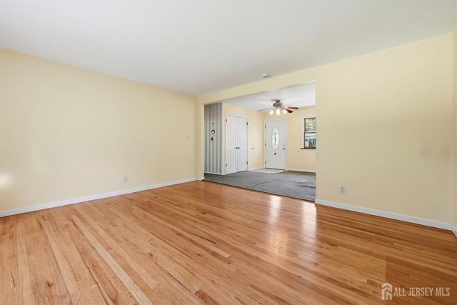 11 Georgetown Road, Parlin, NJ 08859