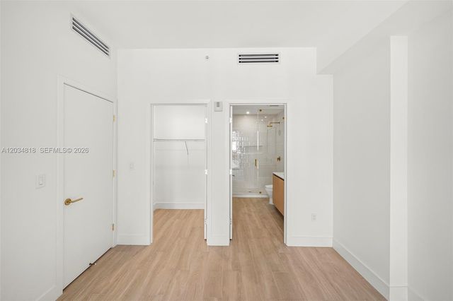 90 NE 32 St 203, Miami, FL 33127