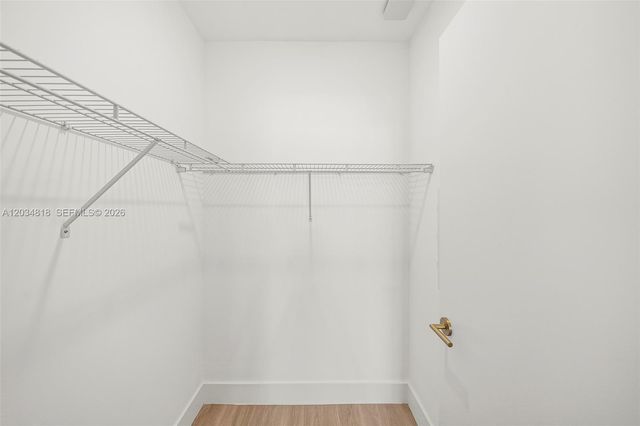 90 NE 32 St 203, Miami, FL 33127