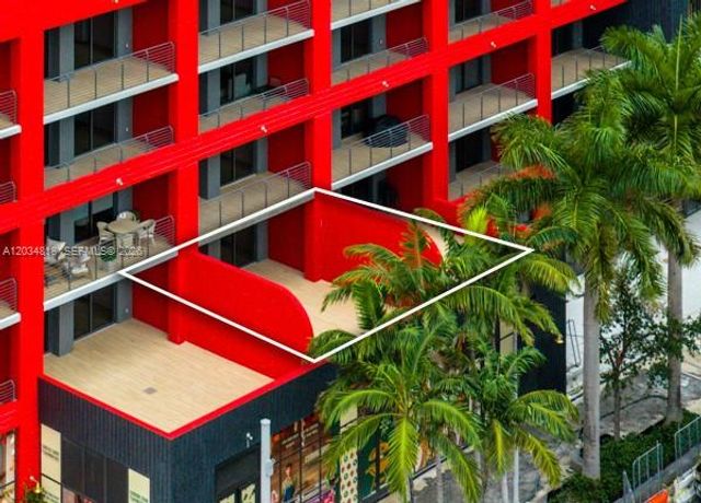 90 NE 32 St 203, Miami, FL 33127