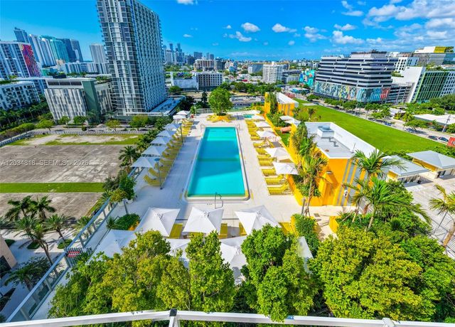90 NE 32 St 203, Miami, FL 33127