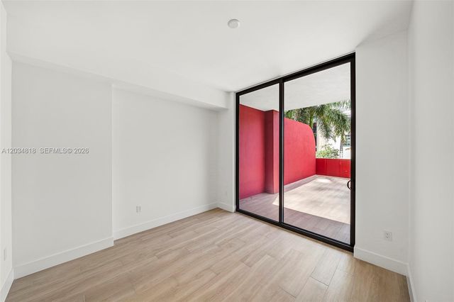 90 NE 32 St 203, Miami, FL 33127
