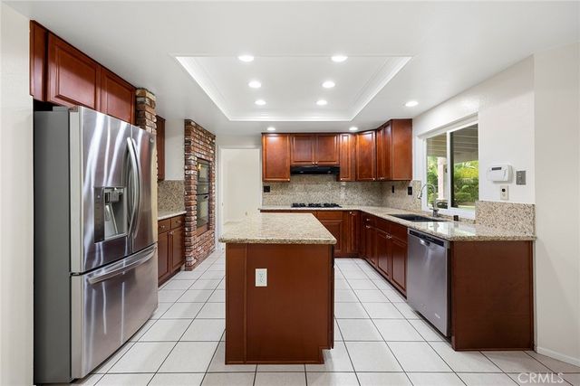4015 San Antonio, Yorba Linda, CA 92886