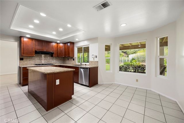 4015 San Antonio, Yorba Linda, CA 92886