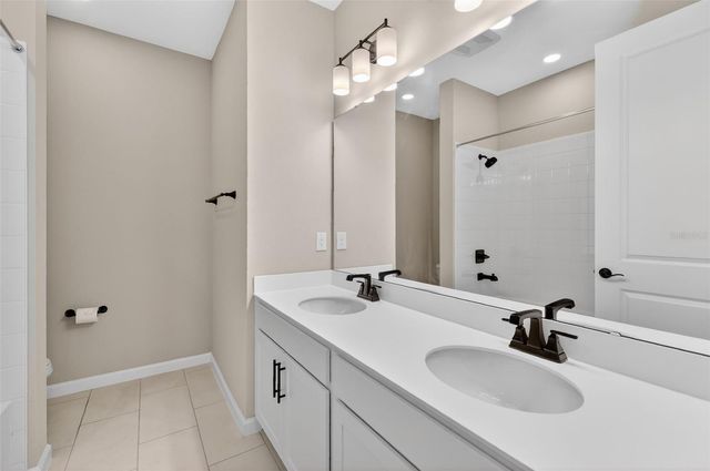 3998 BANNOCK AVENUE, Tavares, FL 32778