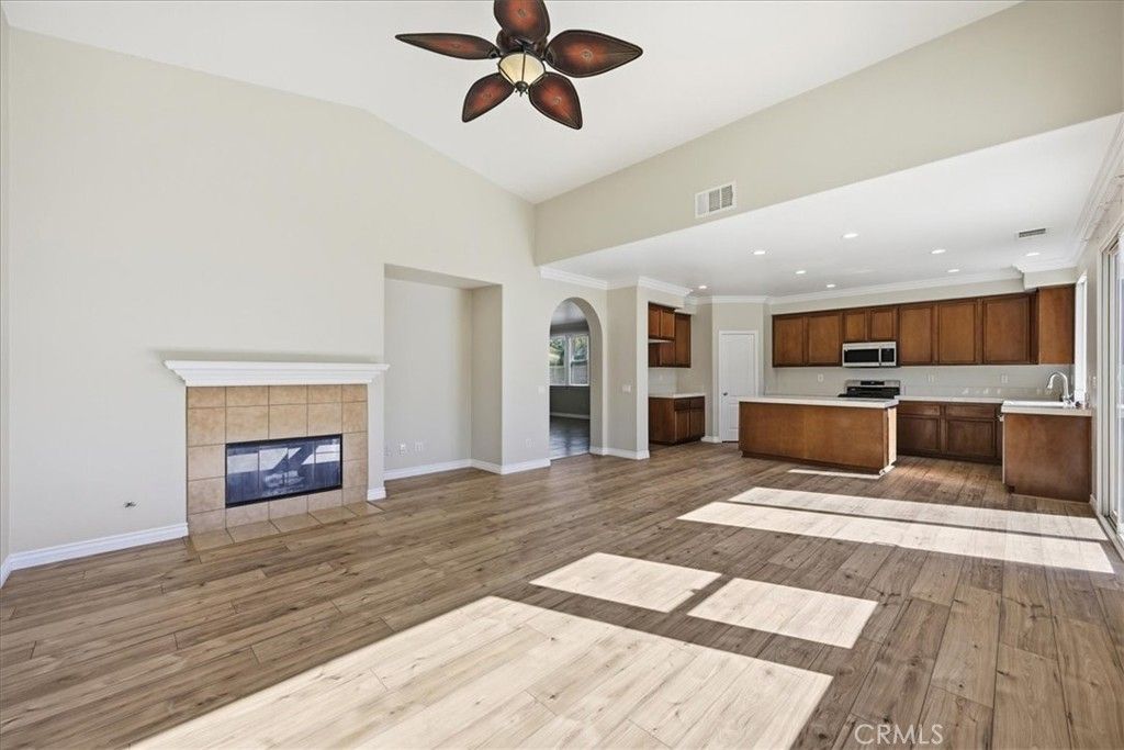 Image 8 of property listing at 2722 Azalea Avenue, San Jacinto, CA 92582