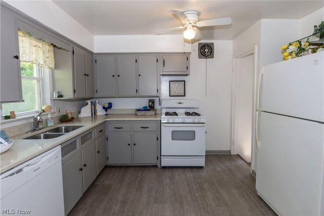 1597 Bond Street, Akron, OH 44313