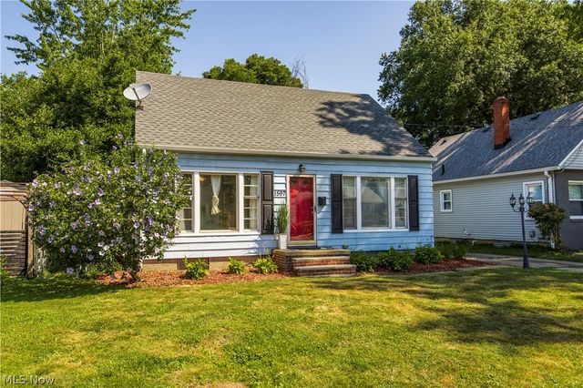 1597 Bond Street, Akron, OH 44313