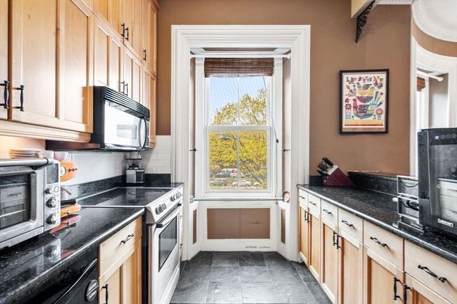 536 Massachusetts Ave 4, Boston, MA 02118
