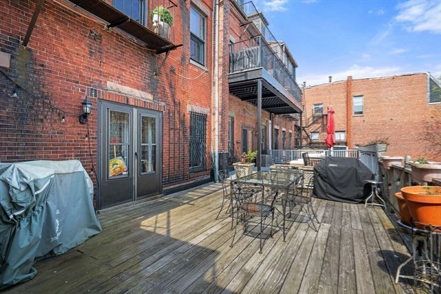 536 Massachusetts Ave 4, Boston, MA 02118