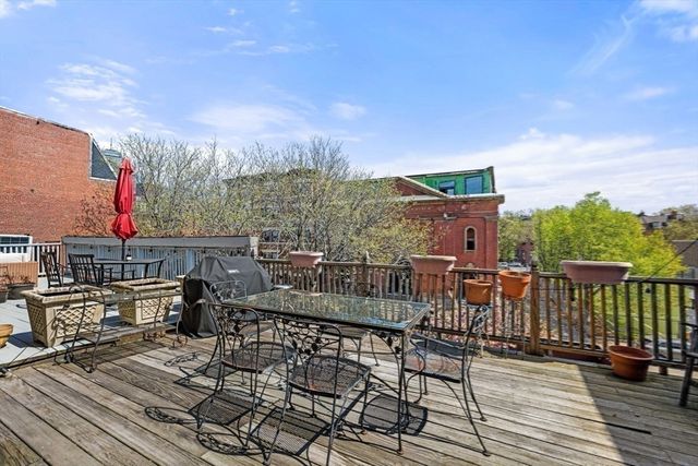536 Massachusetts Ave 4, Boston, MA 02118