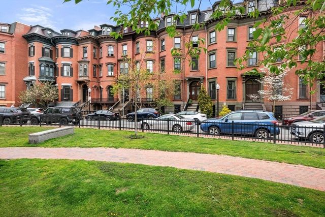 536 Massachusetts Ave 4, Boston, MA 02118
