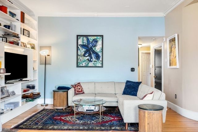 536 Massachusetts Ave 4, Boston, MA 02118