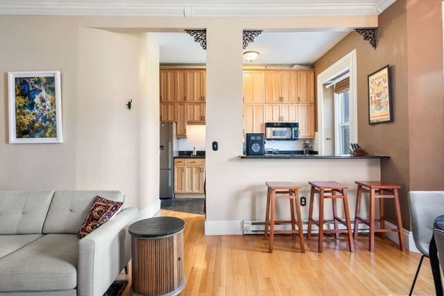 536 Massachusetts Ave 4, Boston, MA 02118