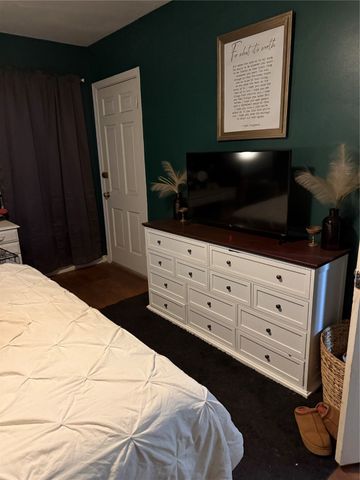 1107 W Cedar St, Coleman, TX 76834