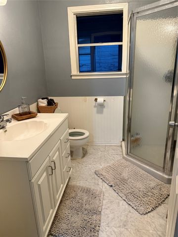 1107 W Cedar St, Coleman, TX 76834