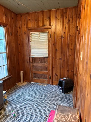 1107 W Cedar St, Coleman, TX 76834