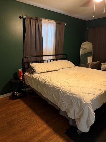 1107 W Cedar St, Coleman, TX 76834