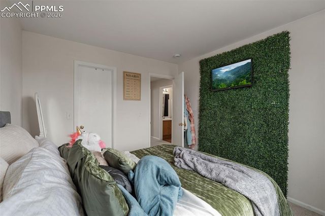 5132 Mountain Air Circle, Colorado Springs, CO 80916