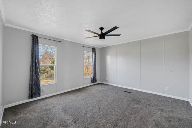 85 Mt Carmel Road, Mosheim, TN 37818